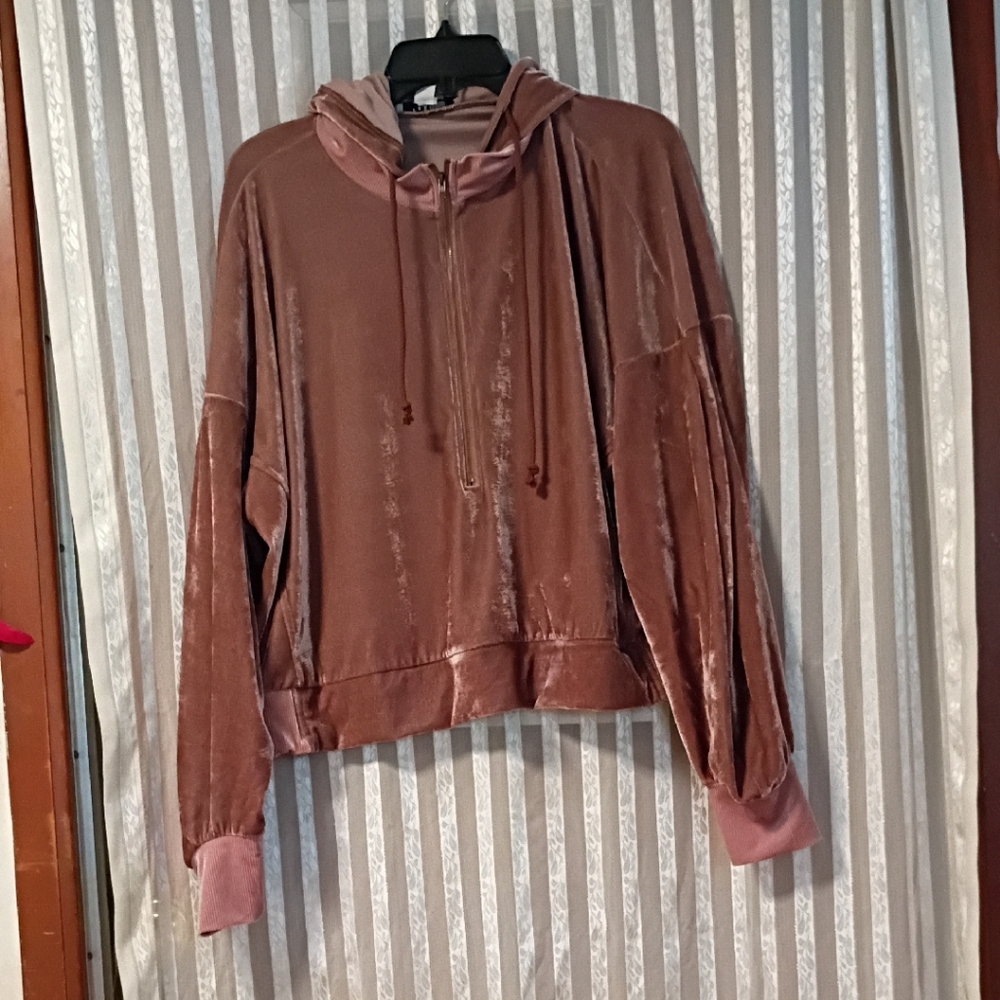 FAVLUX Blush Velvet Hoodie. Size M The Taupe AND Pink Color Is Soft With A Shiy.